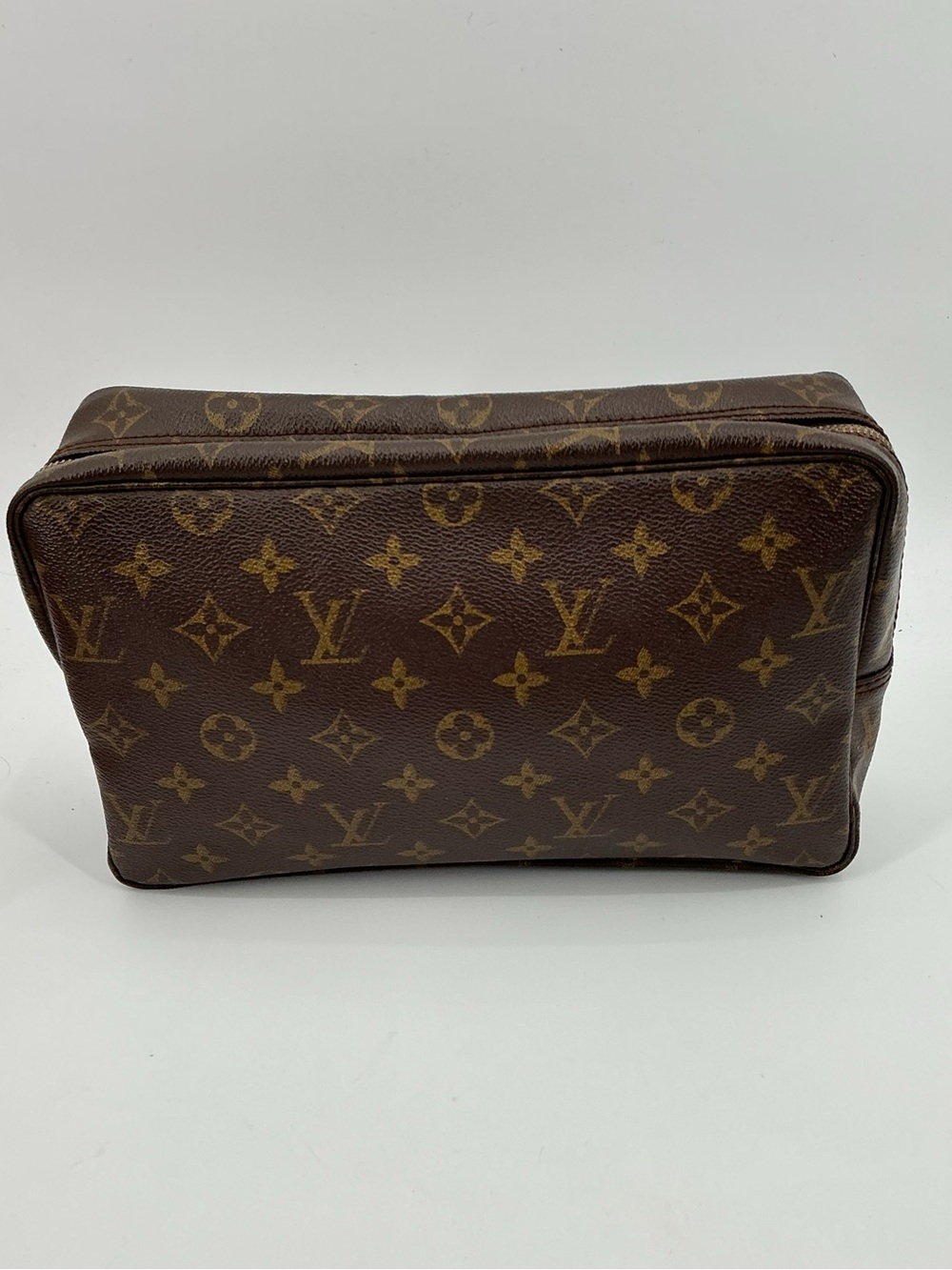 Louis Vuitton Vintage Trousse Toilette 28 Monogram Toiletry Cosmetic Case Talon